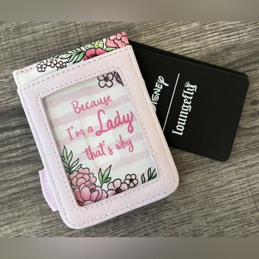 Disney Marie The Aristocats id cardholder - Picture 3 of 3